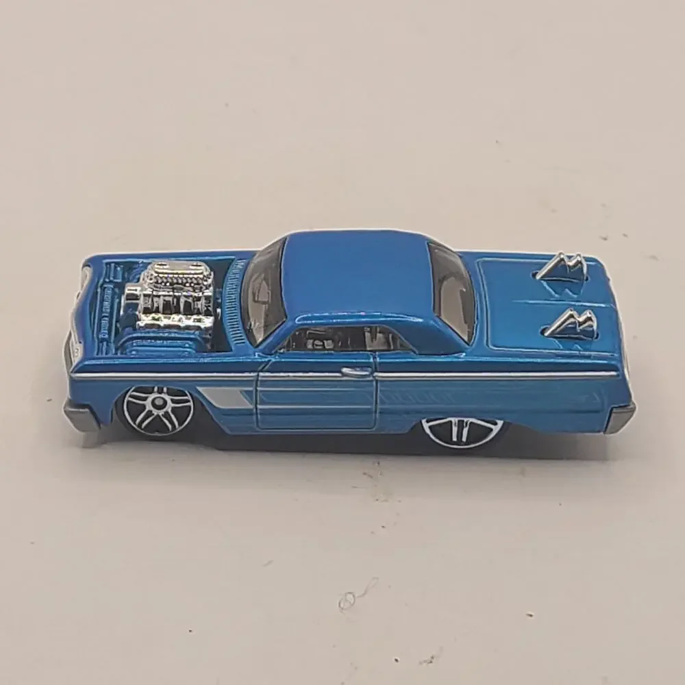 2020 Hot Wheels Tooned Series Blue '64 Chevy Impala 1/64 Diecast